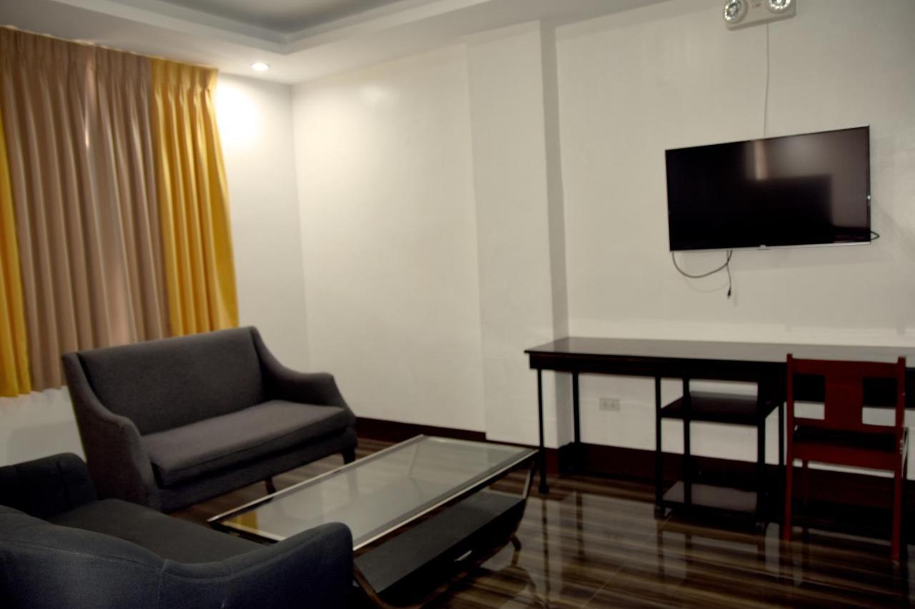 Mamburao Isla De Oro Hotel מראה חיצוני תמונה
