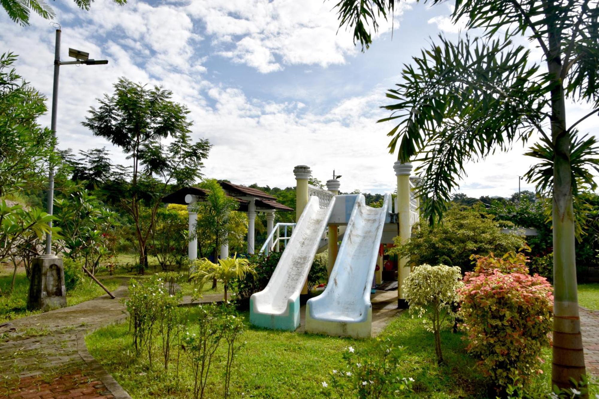 Mamburao Isla De Oro Hotel מראה חיצוני תמונה