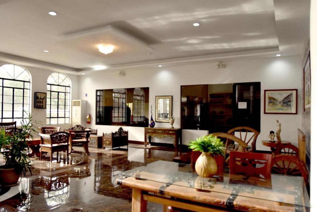 Mamburao Isla De Oro Hotel מראה חיצוני תמונה